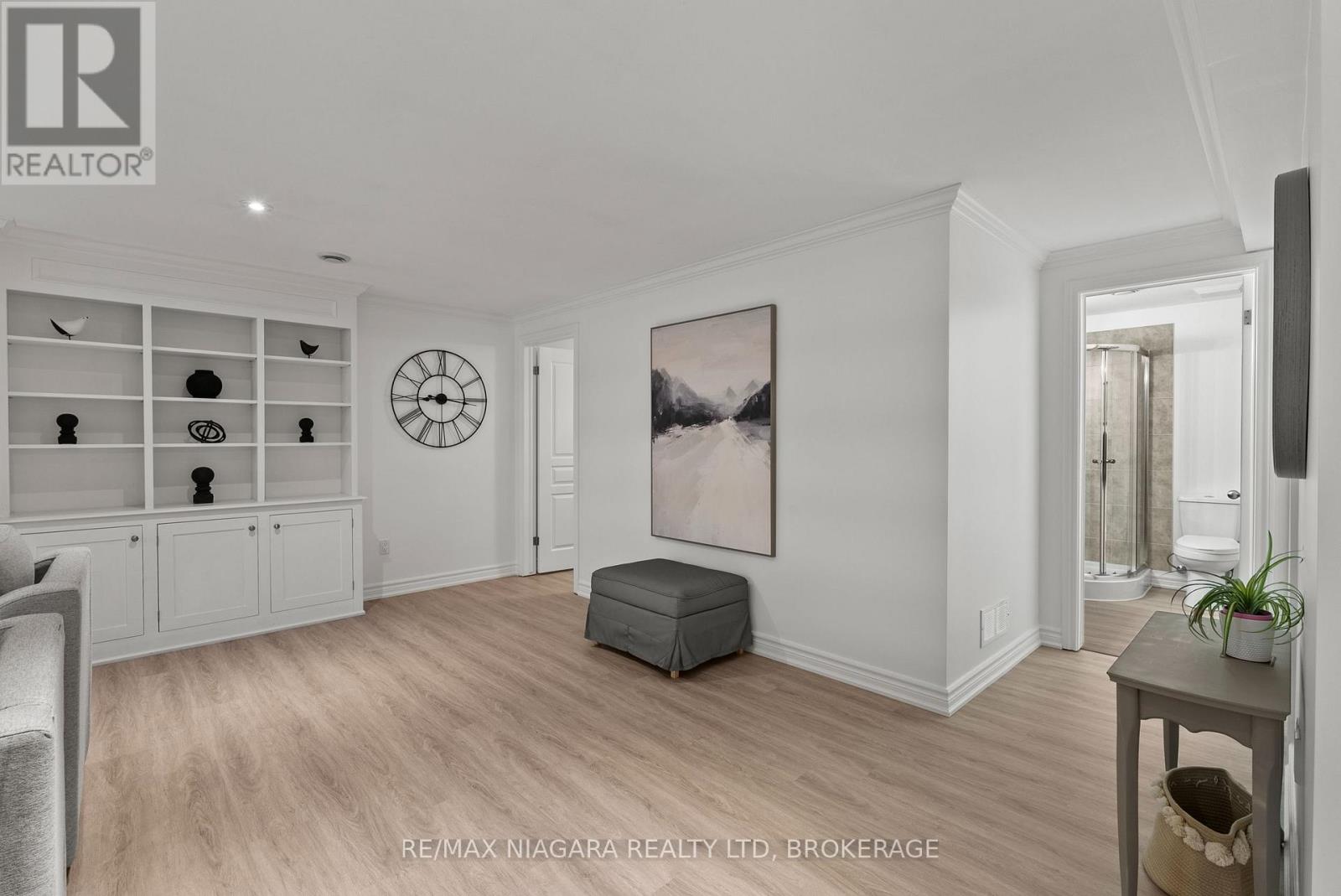 31 PINOT TRAIL - Image 29