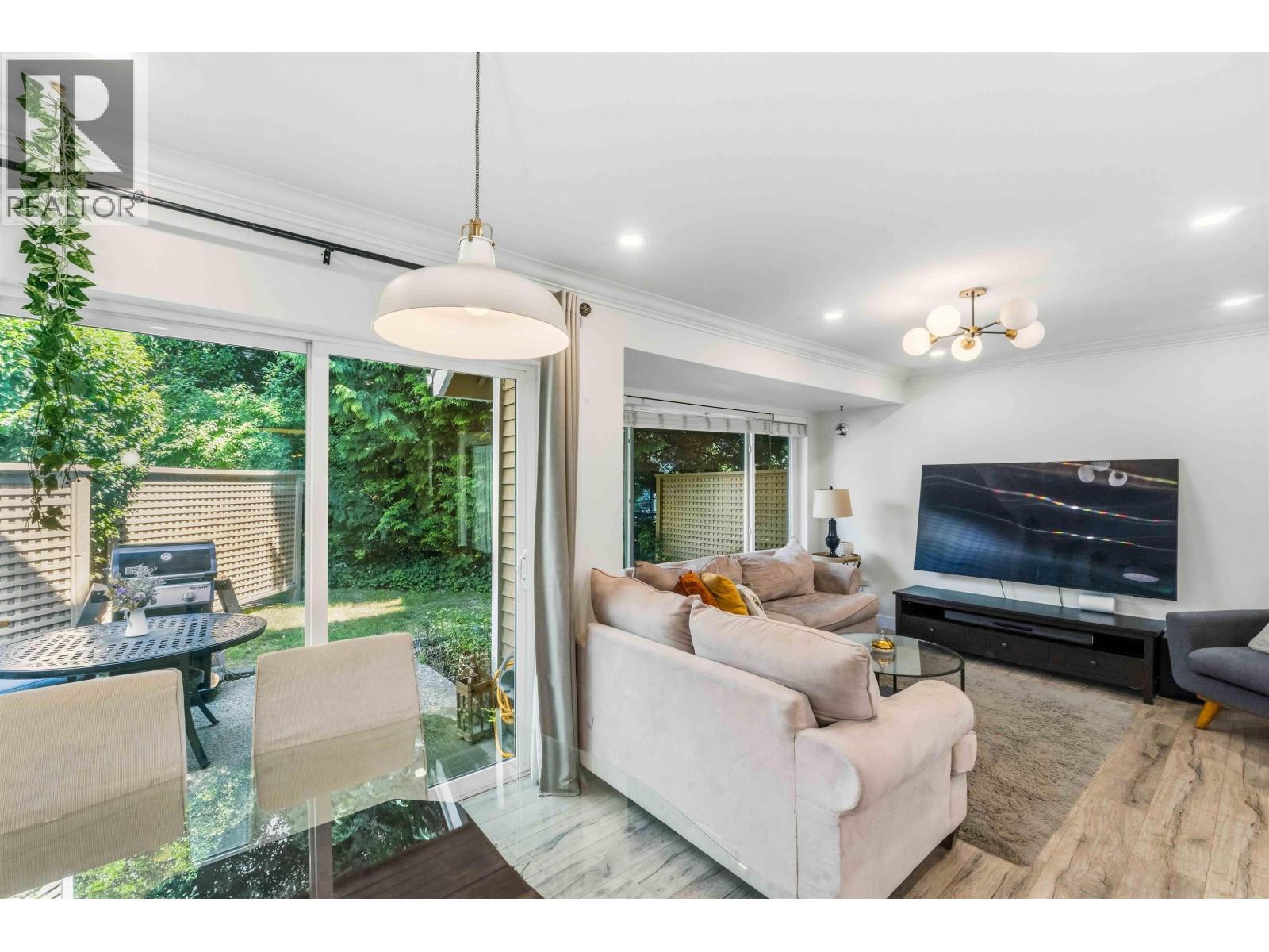 #11-7400 MINORU Boulevard, Richmond