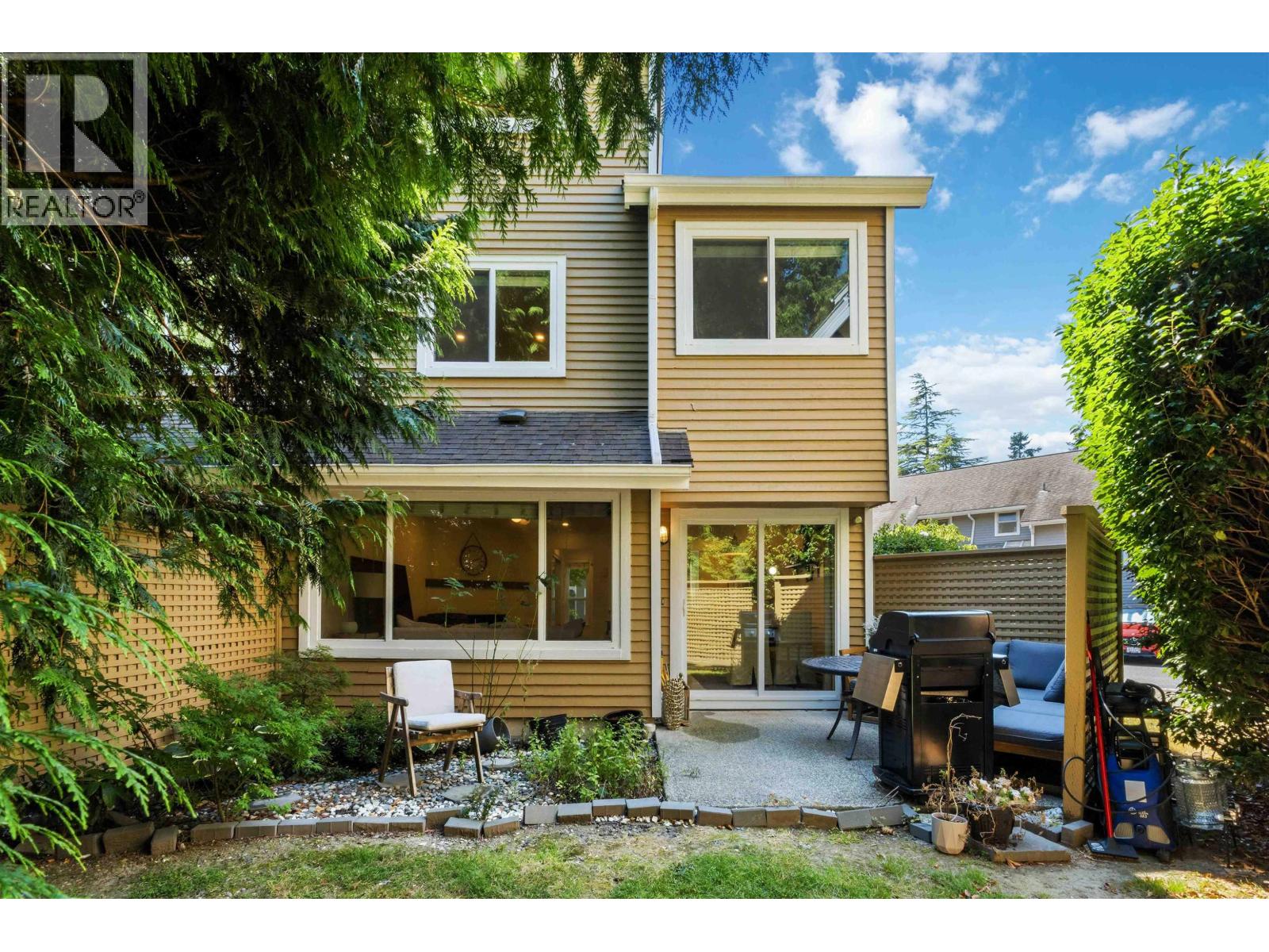 #11-7400 MINORU Boulevard, Richmond