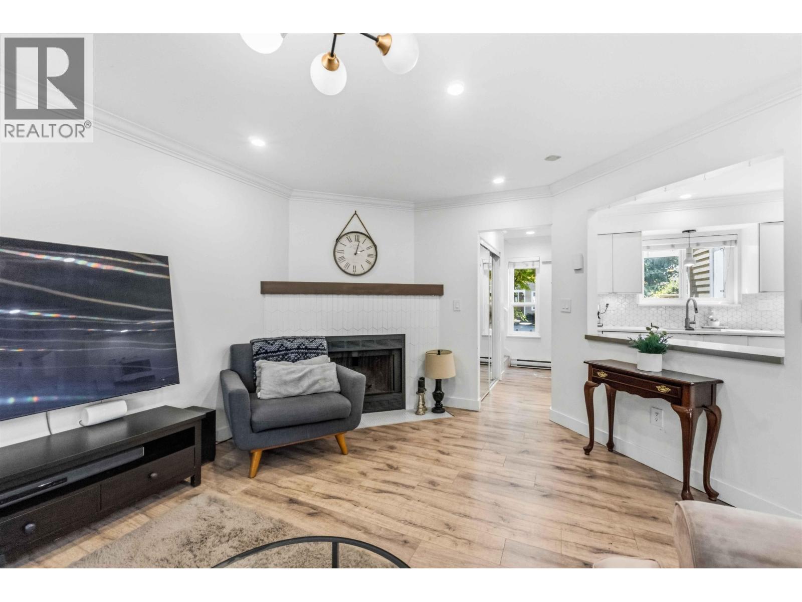 #11-7400 MINORU Boulevard, Richmond
