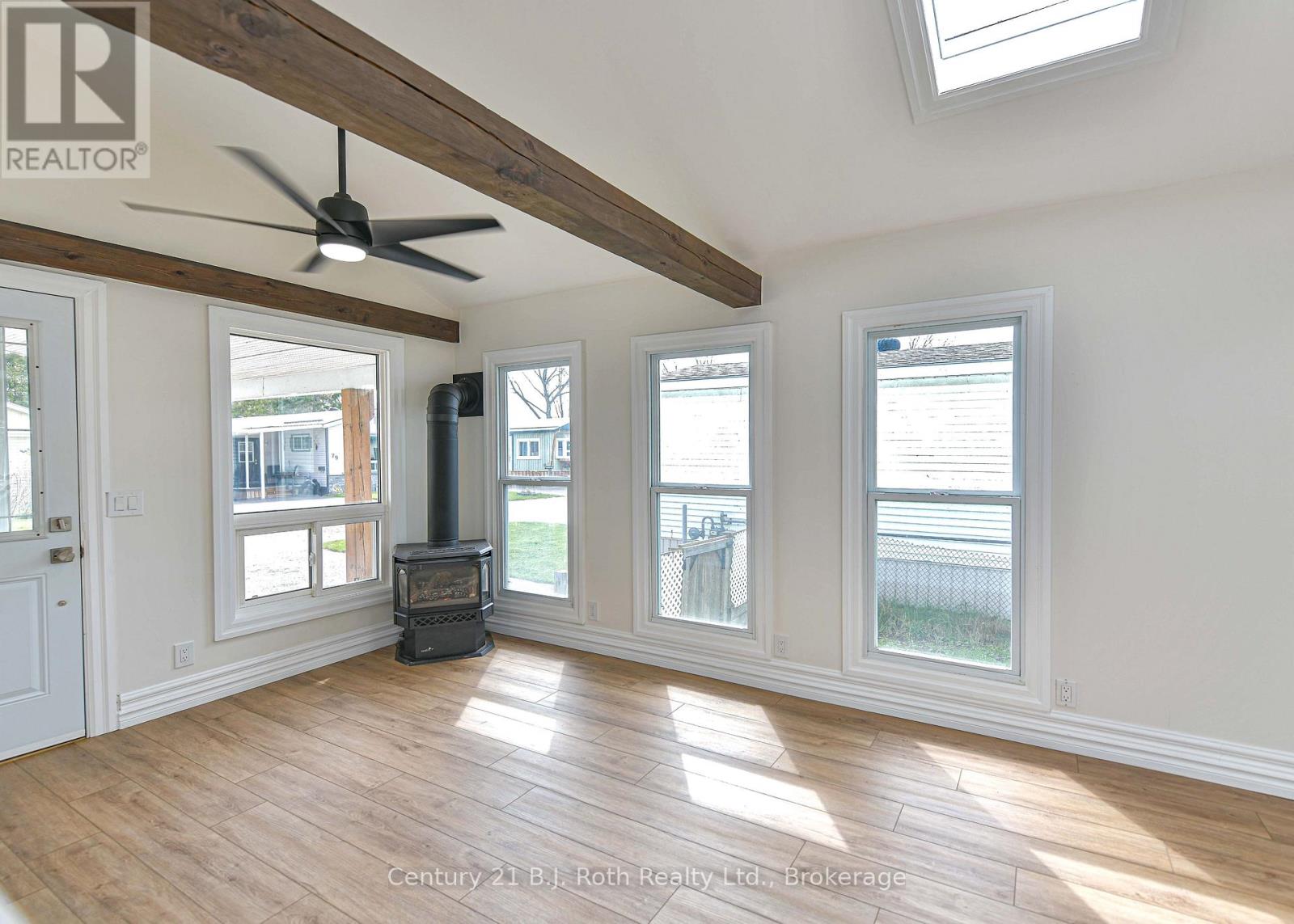 #74 580 WEST STREET S - 10