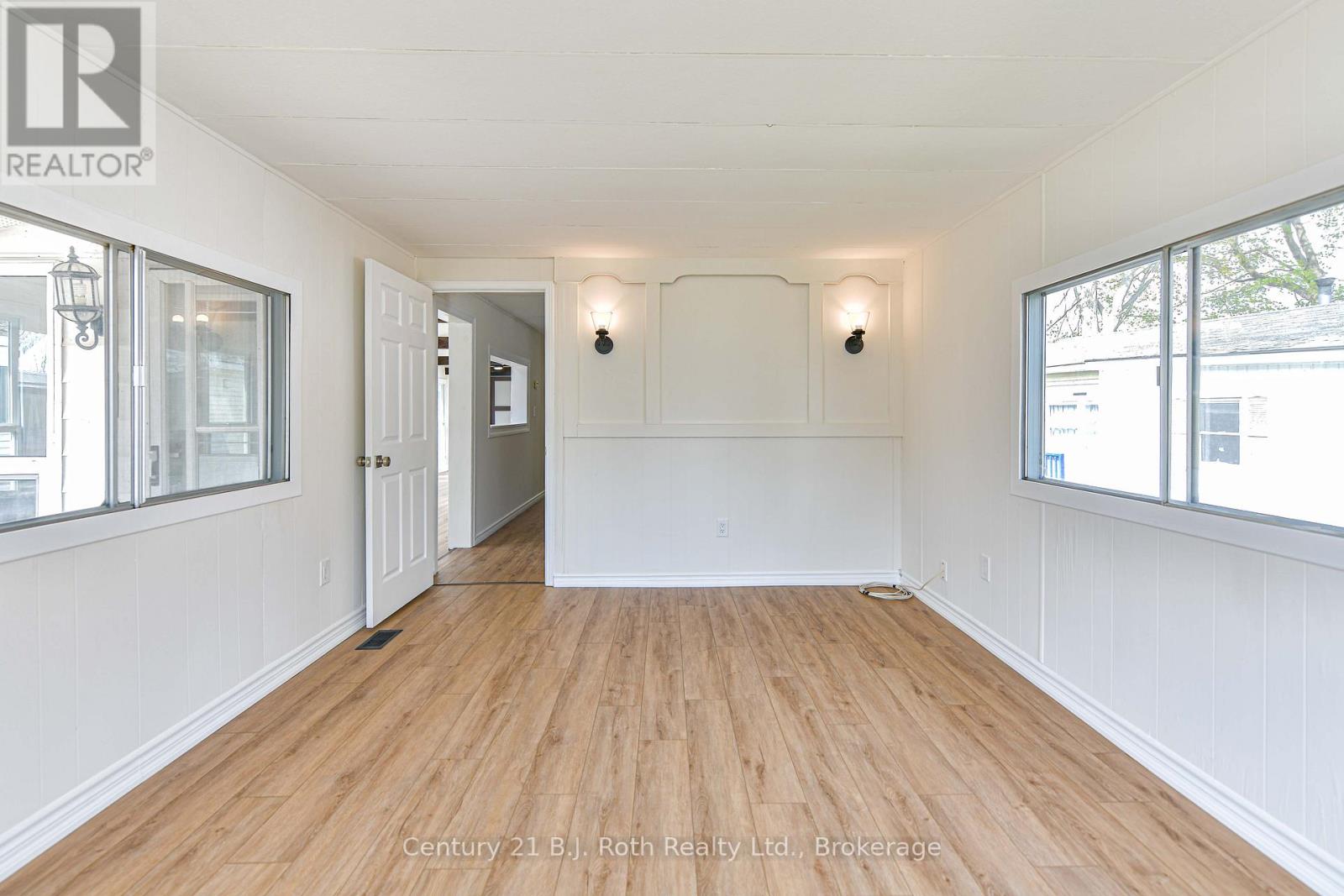 #74 580 WEST STREET S - 20