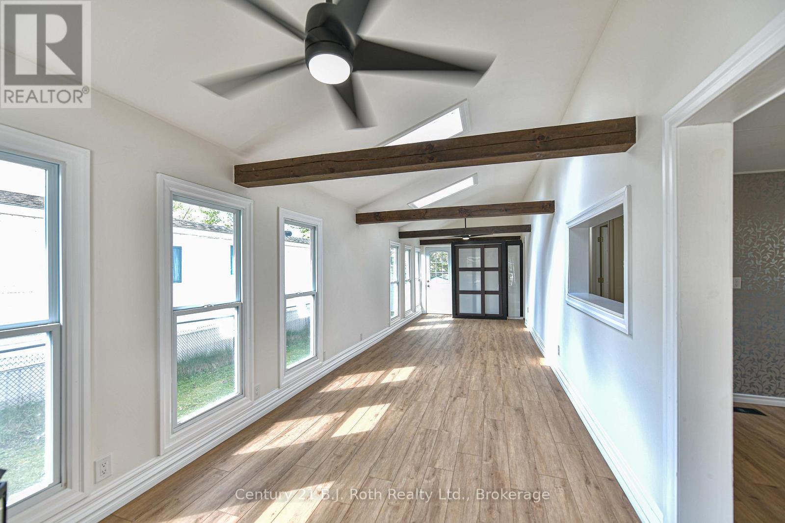 #74 580 WEST STREET S - 9