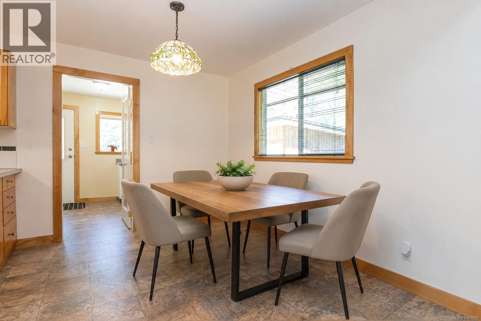 5605 River Valley Rd - 18