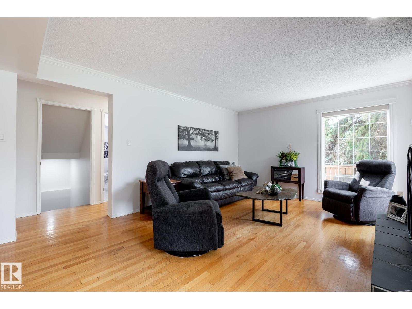 229 52548 RGE ROAD 223 - 24