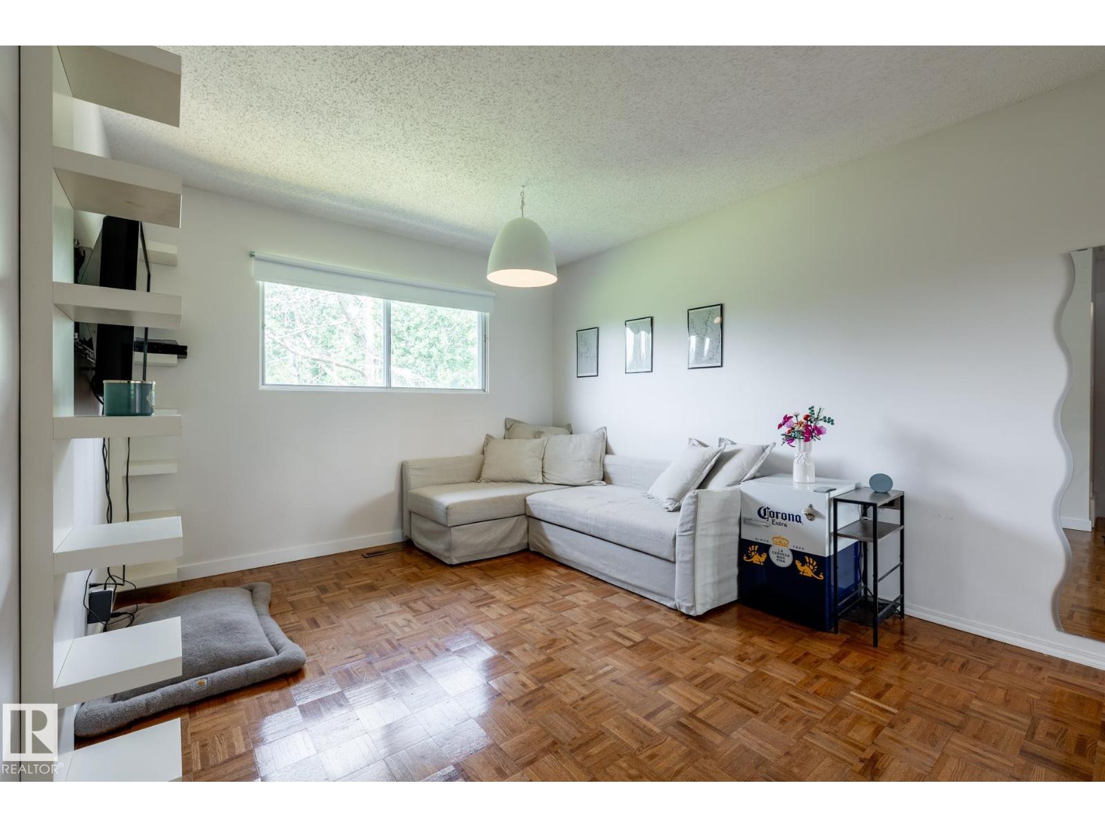 229 52548 RGE ROAD 223 - 45