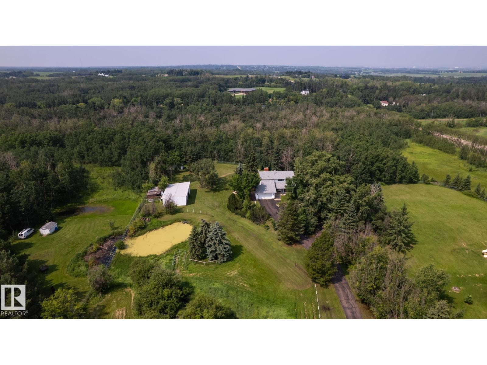 229 52548 RGE ROAD 223 - 56