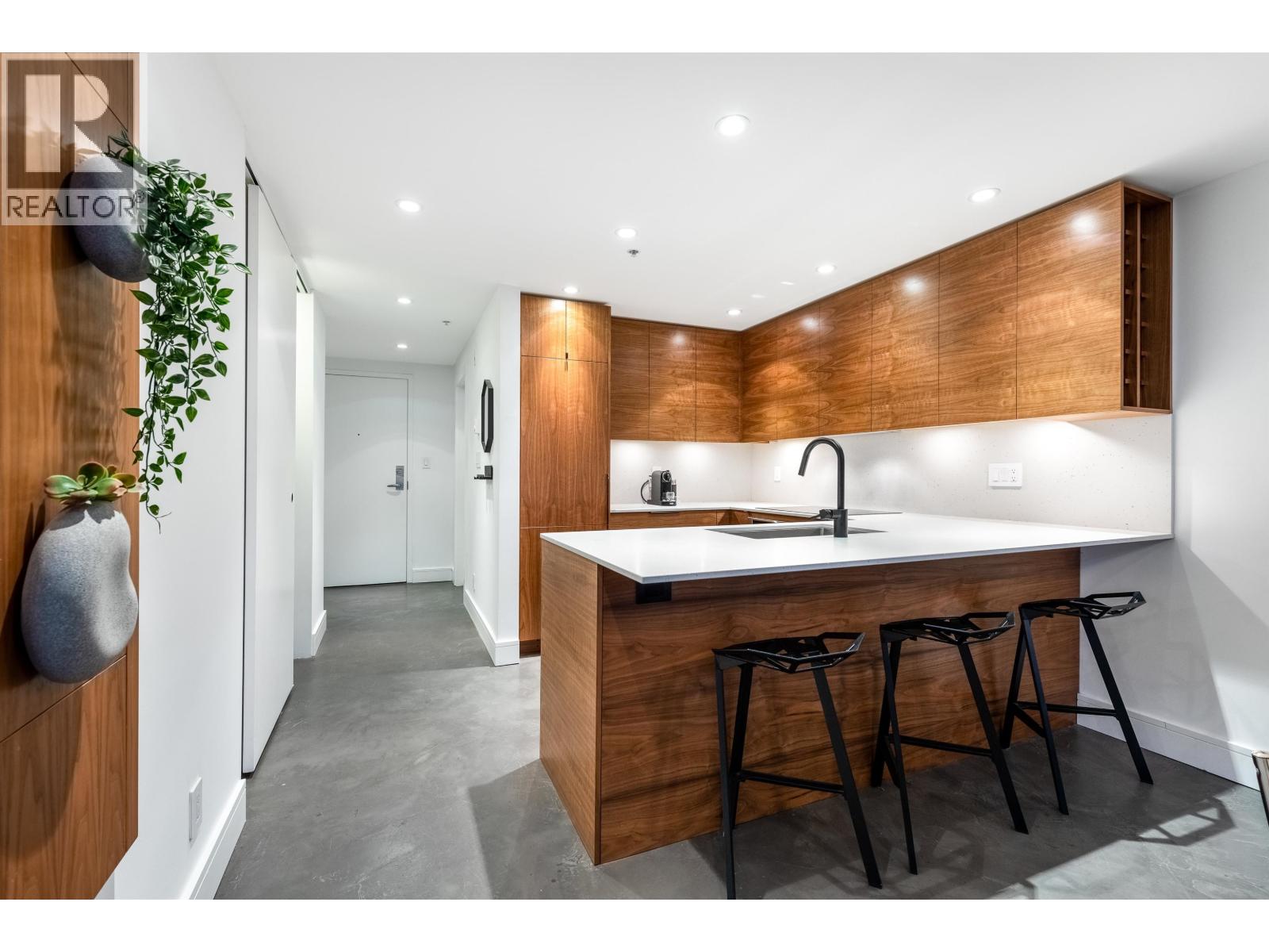 1 Bed, 1 Bath House for Sale in Vancouver – PH6 869 BEATTY STREET, Vancouver – MLS# R3128500 - Image 9