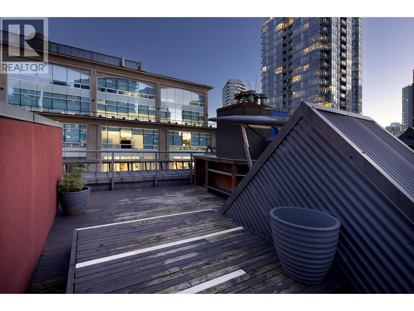 1 Bed, 1 Bath House for Sale in Vancouver – PH6 869 BEATTY STREET, Vancouver – MLS# R3128500 - Image 27