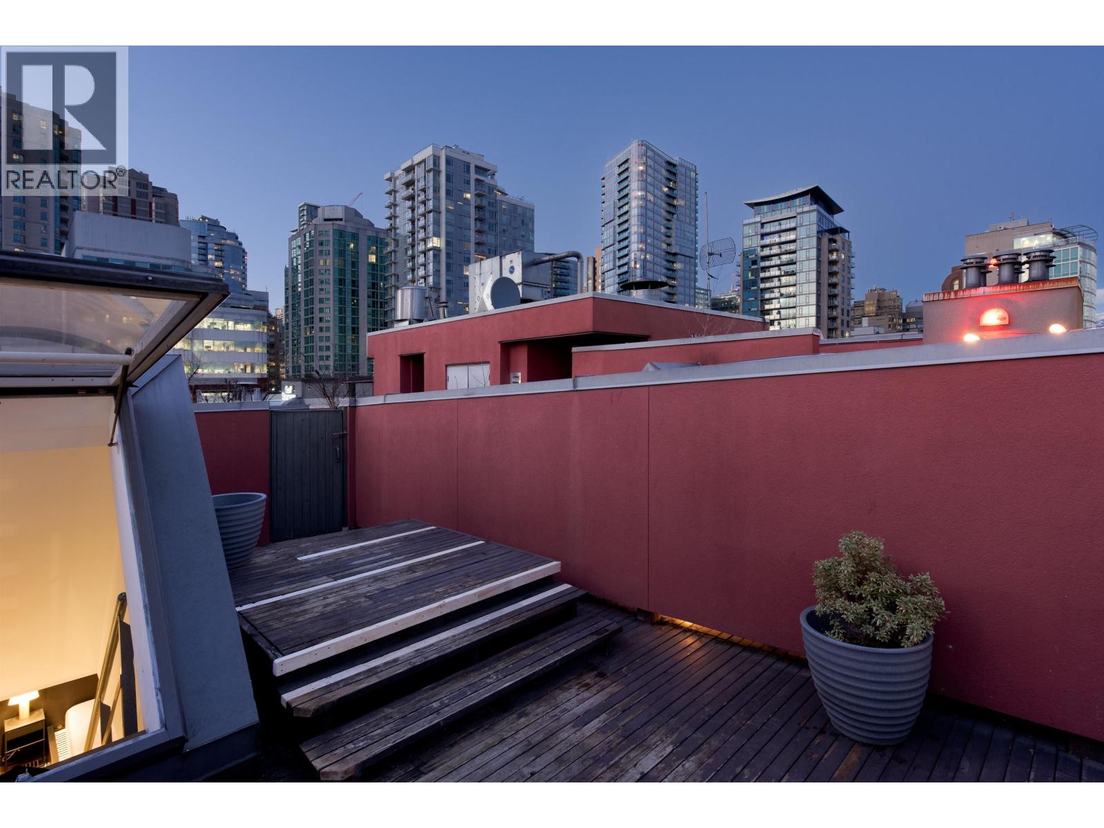 1 Bed, 1 Bath House for Sale in Vancouver – PH6 869 BEATTY STREET, Vancouver – MLS# R3128500 - Image 29