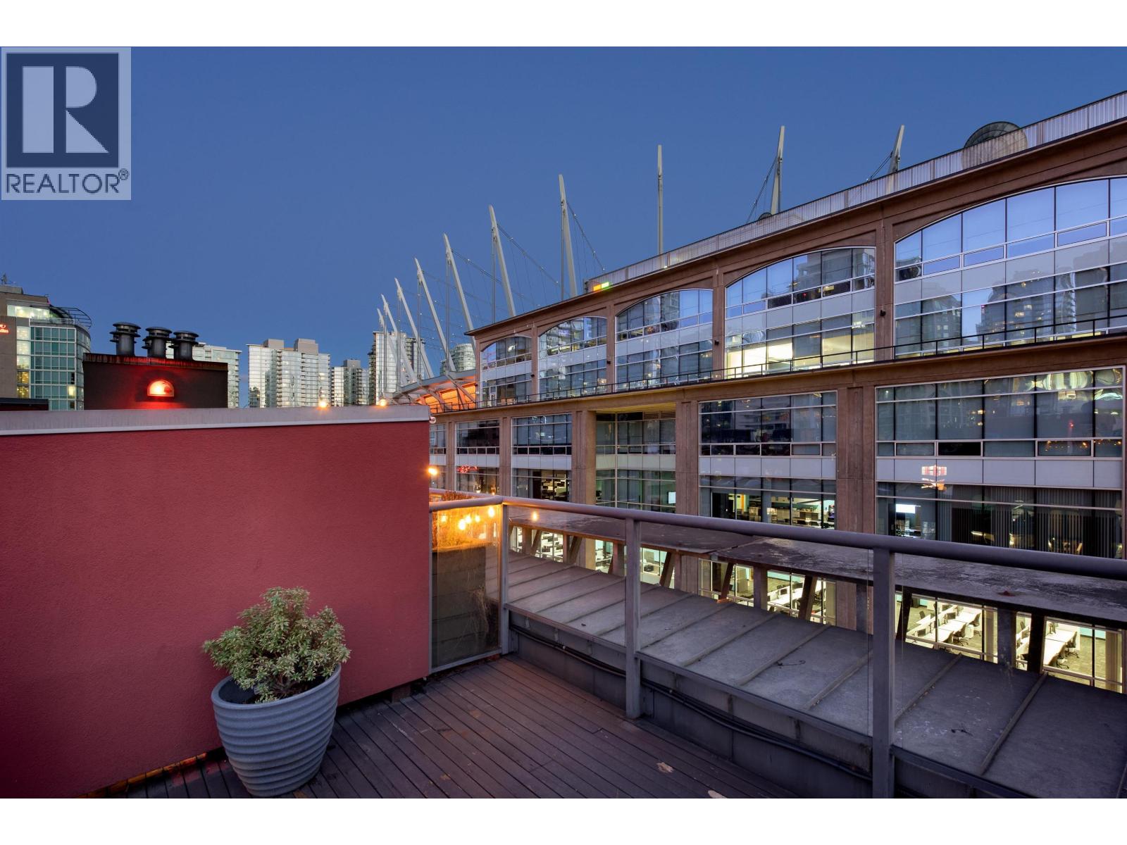 1 Bed, 1 Bath House for Sale in Vancouver – PH6 869 BEATTY STREET, Vancouver – MLS# R3128500 - Image 26