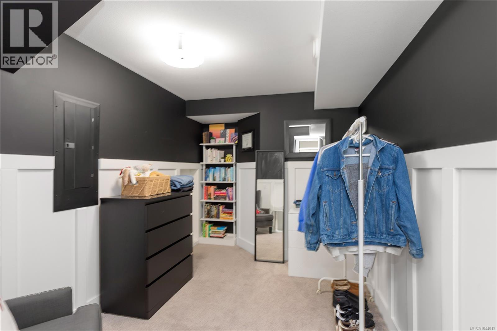 1501 Argyle Ave - 27
