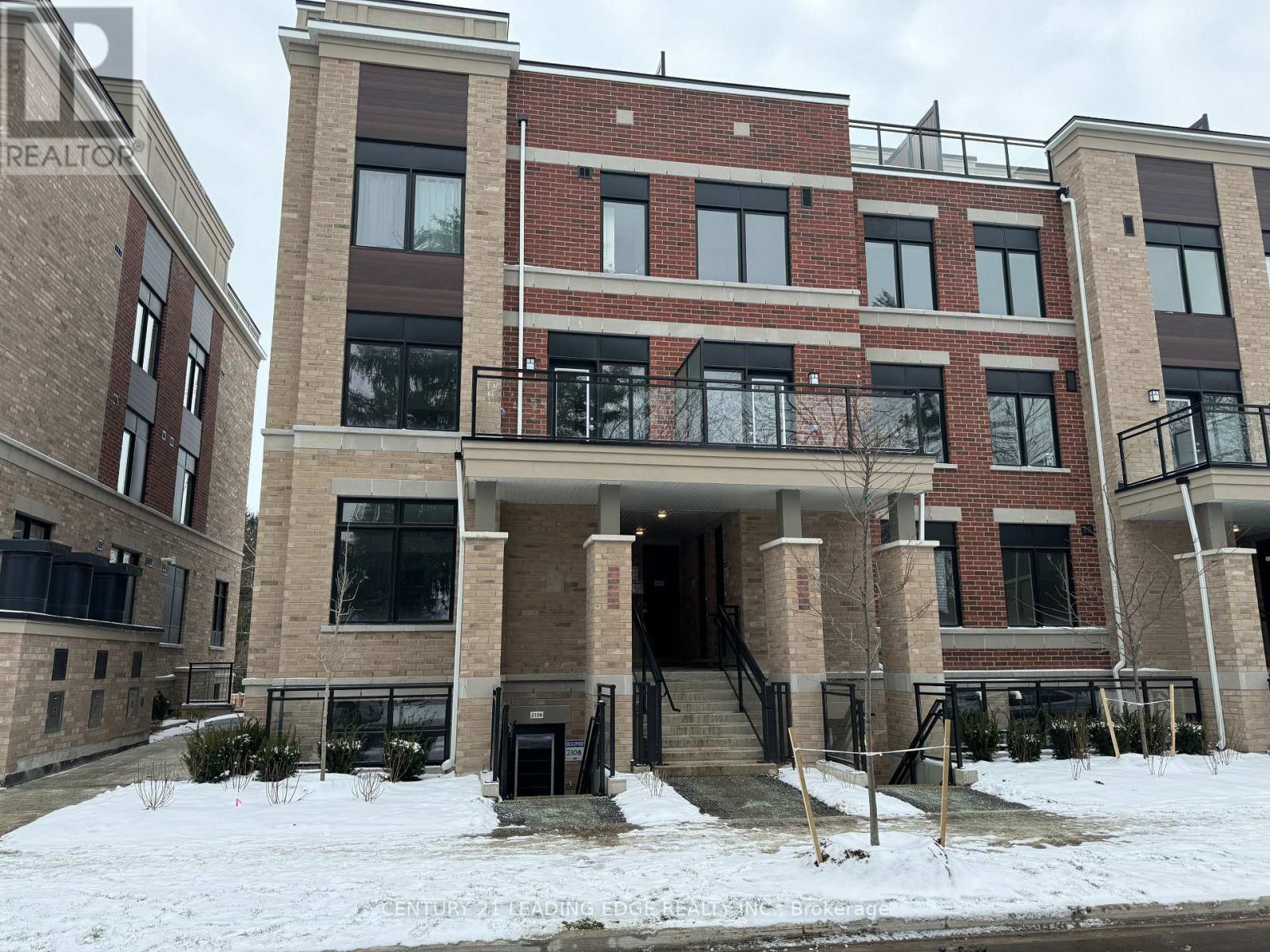58 ELIZABETH STREET S - 2