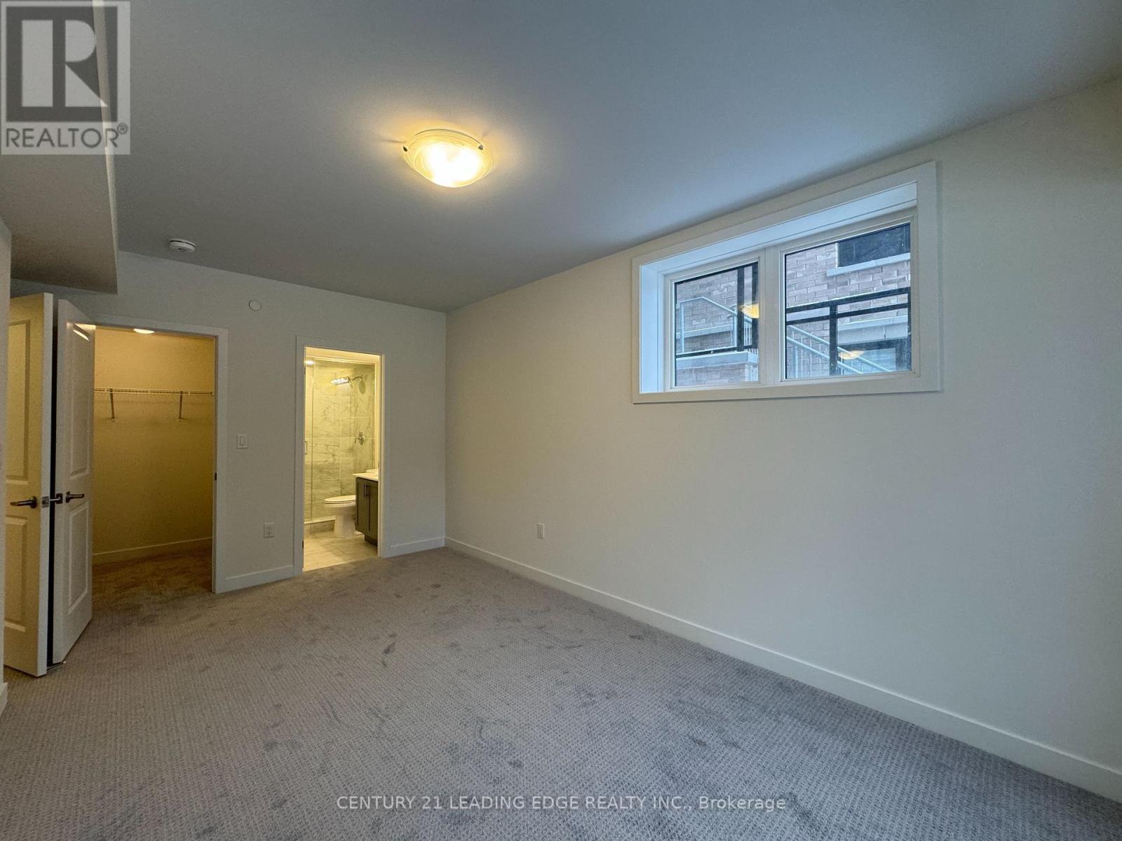 58 ELIZABETH STREET S - 22