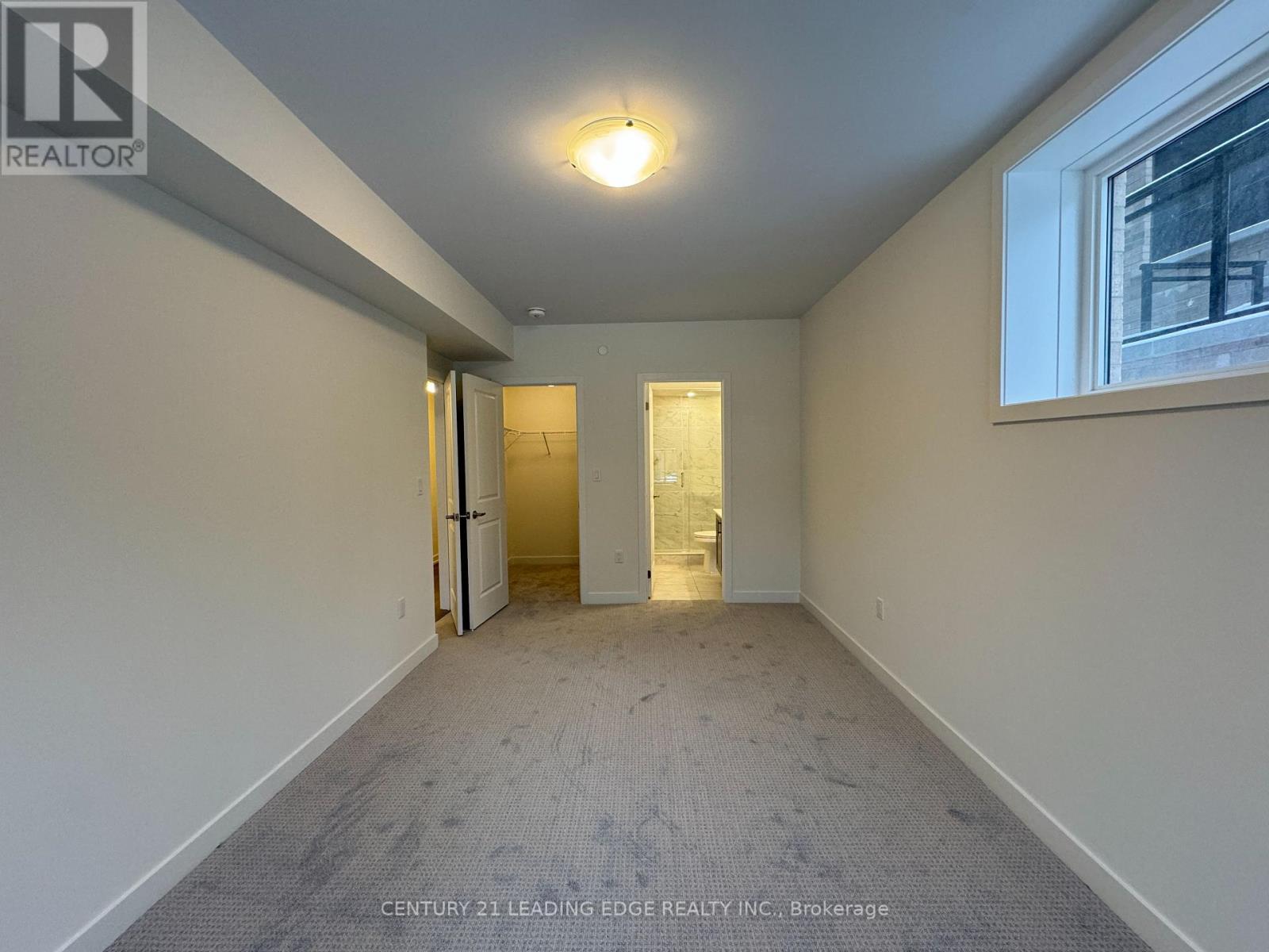58 ELIZABETH STREET S - 23