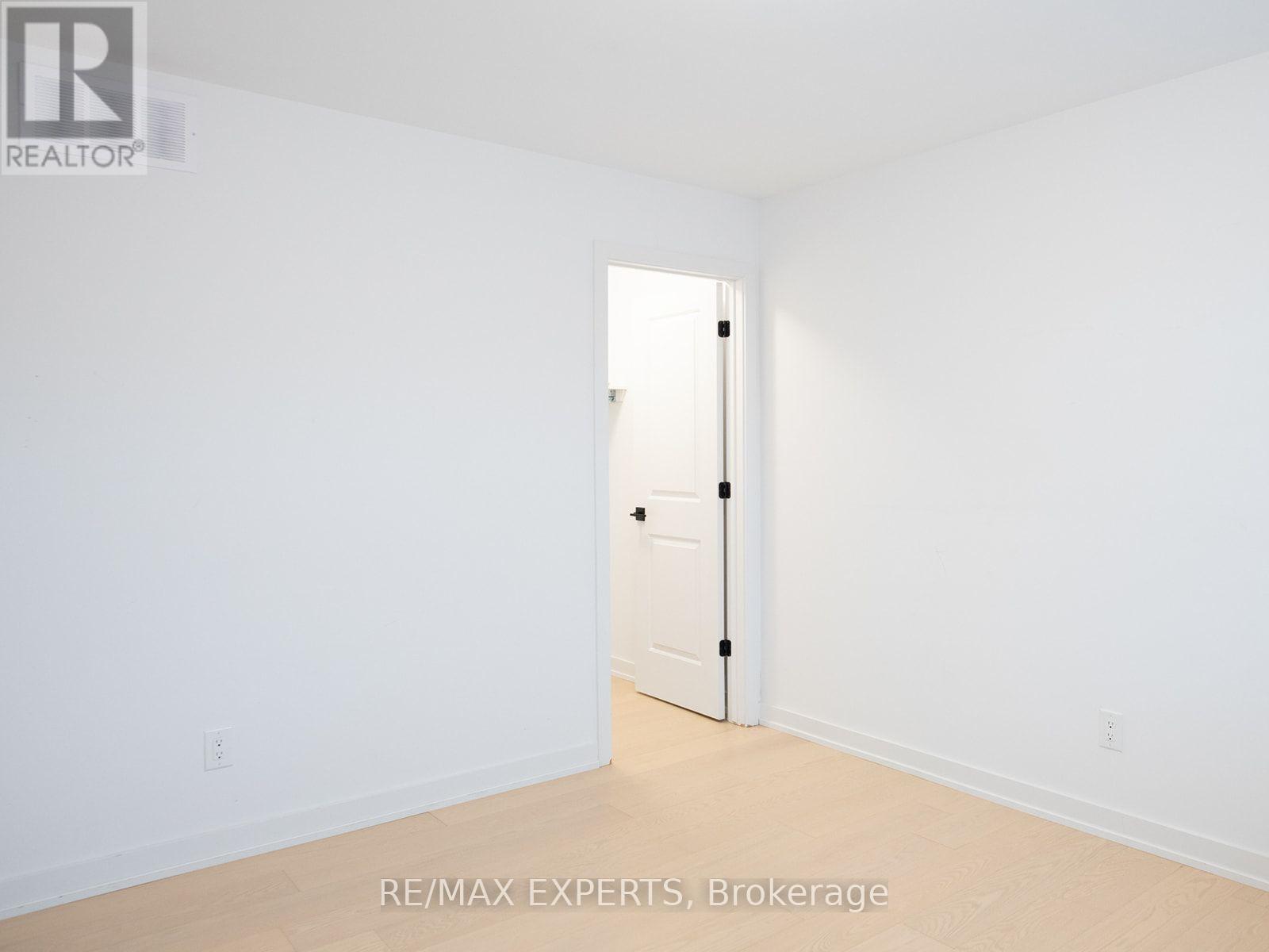 House for Rent in Ottawa – 510 TENOR RIDGE, Ottawa – By Peter Sagos - Image 23