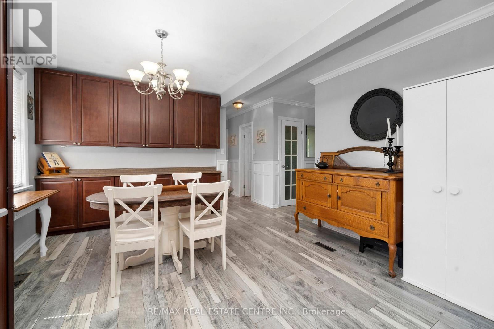 2 BARD LANE - 9