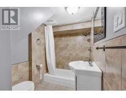 65 Kirknewton Road, Toronto, ON M6E3X9 Photo 31