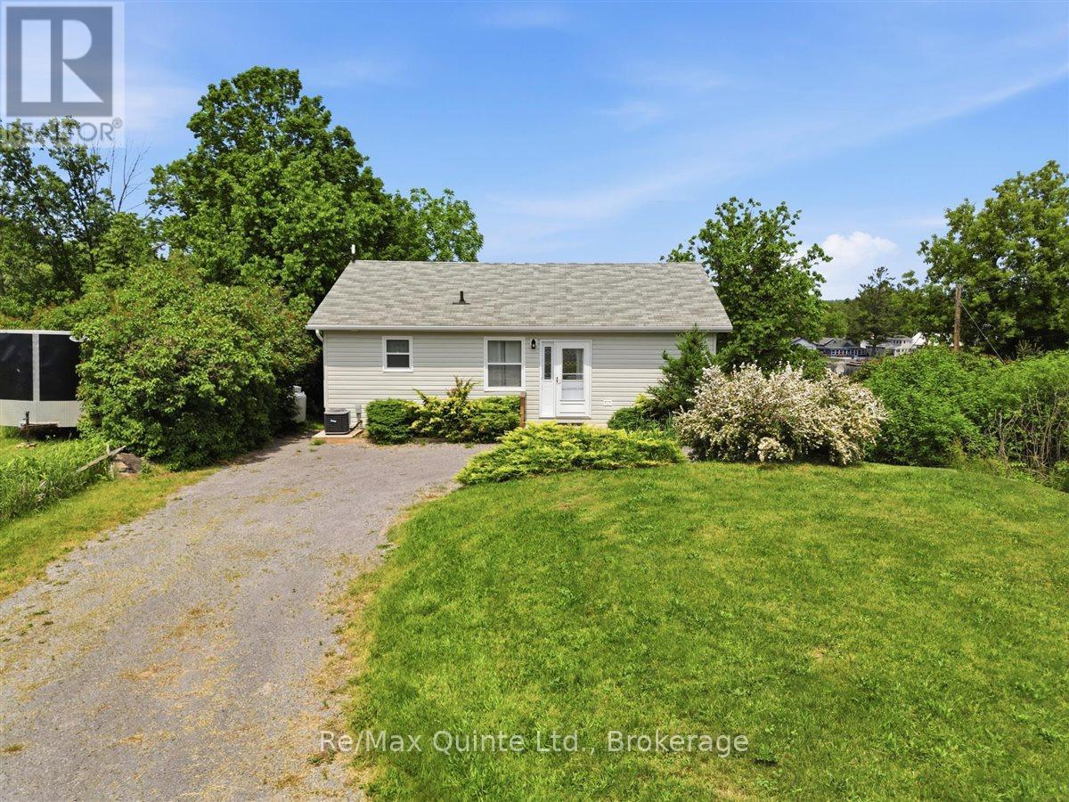 54 CENTENNIAL LANE - 30