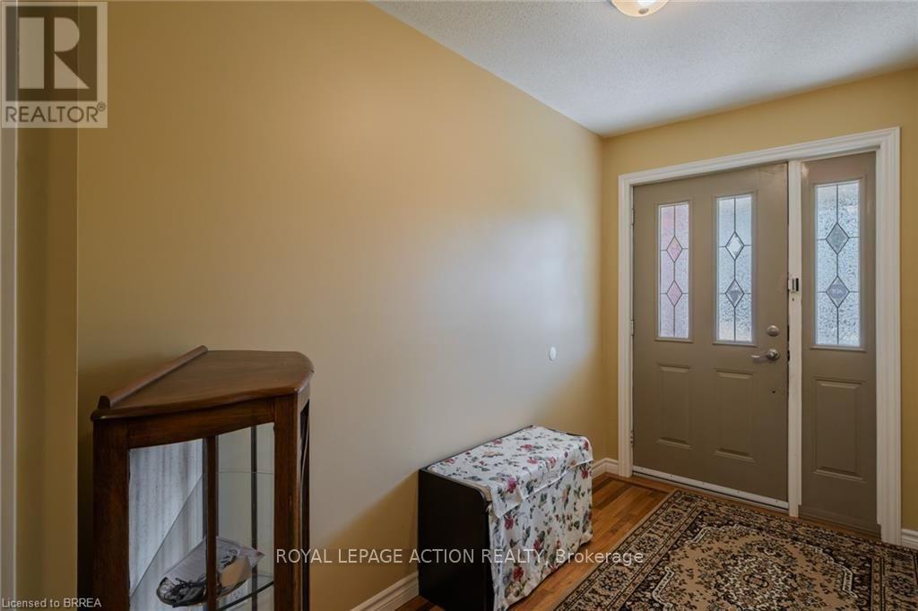 41 ROYAL OAK DRIVE - 14