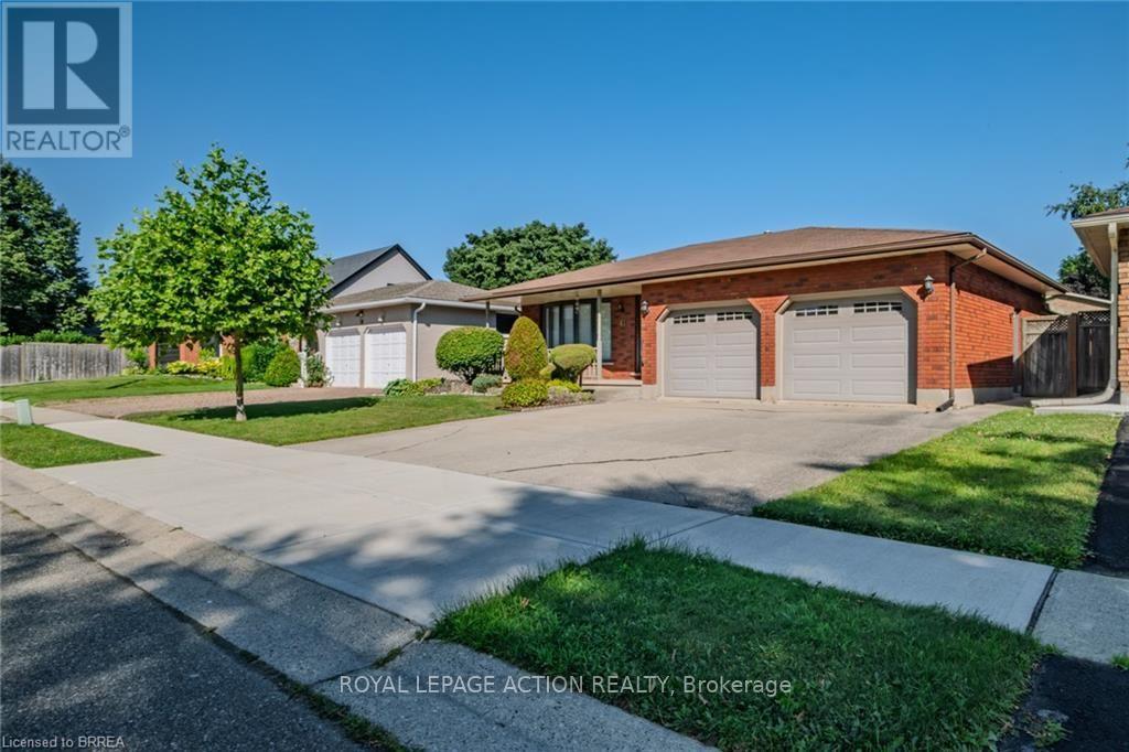 41 ROYAL OAK DRIVE - 2