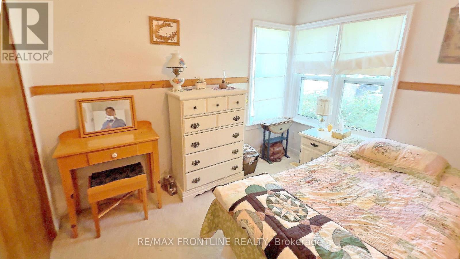2303 JAMES CRAIG STREET - 13
