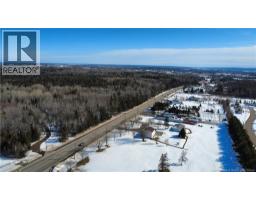 1380 Elmwood Drive, Moncton, NB E1H2H3 Photo 14