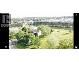 1380 Elmwood Drive, Moncton, NB E1H2H3 Photo 9