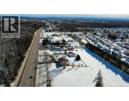 1380 Elmwood Drive, Moncton, NB E1H2H3 Photo 17