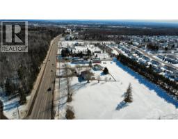 1380 Elmwood Drive, Moncton, NB E1H2H3 Photo 20