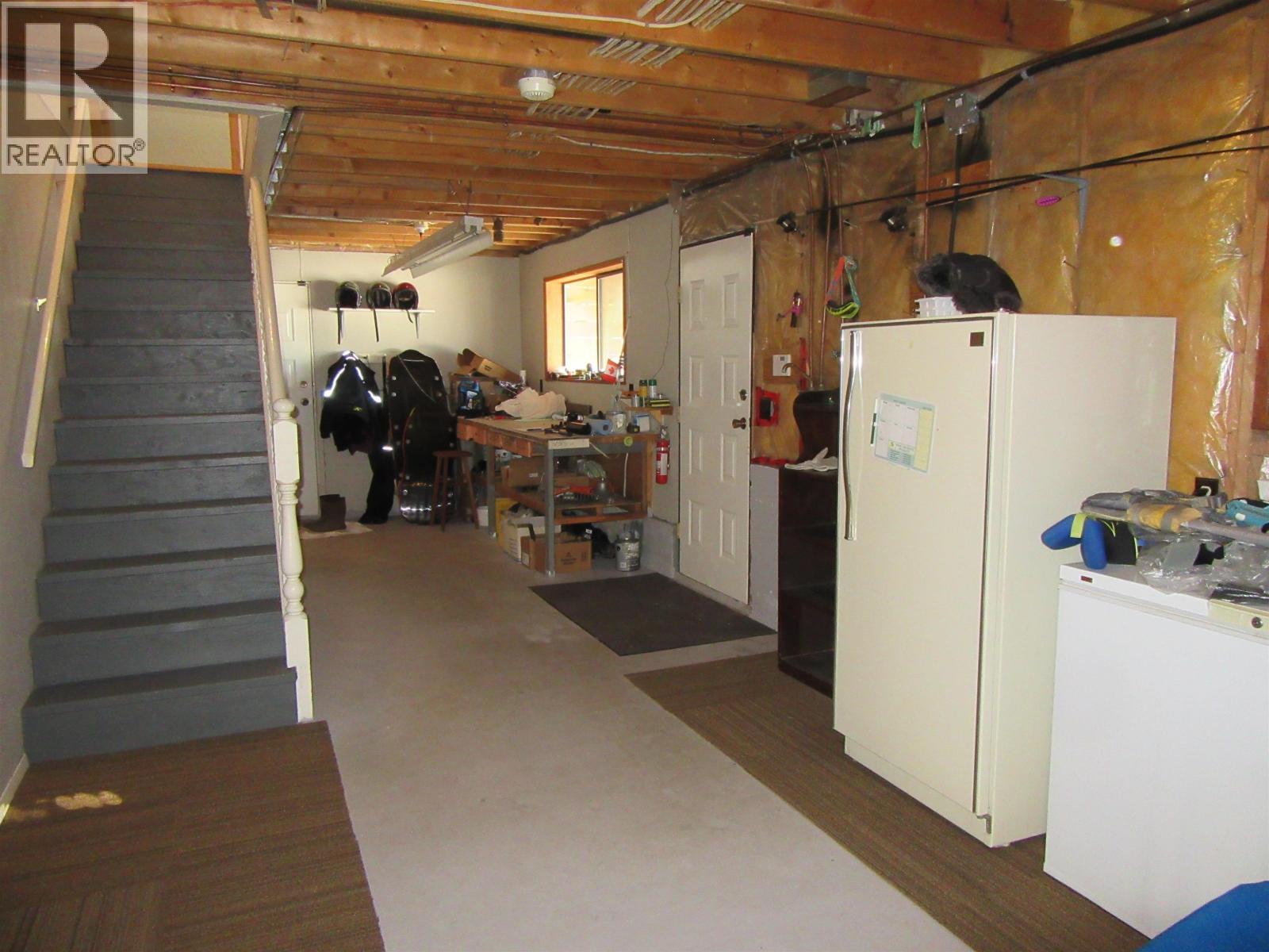 7568 BURGESS ROAD - 32
