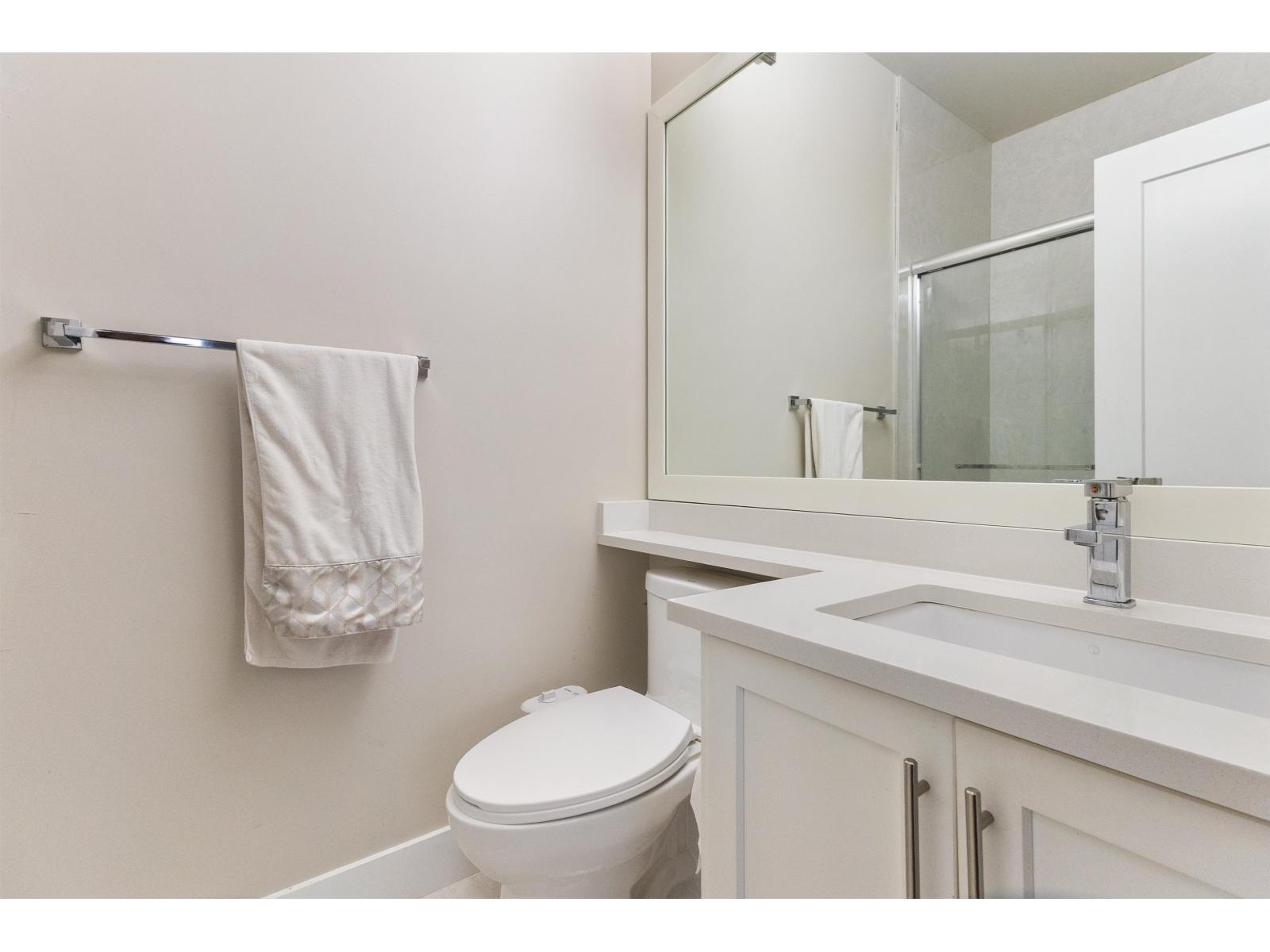 7 Bed, 7 Bath House for Sale in Abbotsford – 3171 ENGINEER CRESCENT, Abbotsford – MLS# R3149774 - Image 30