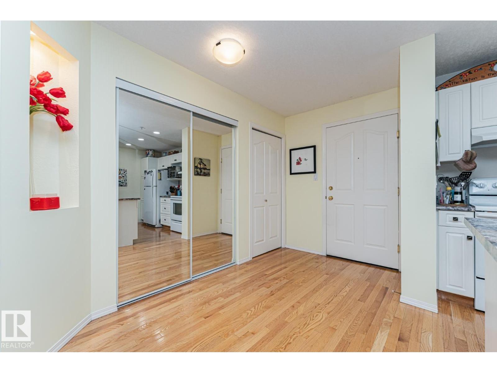 104 911 Rabbit Hill RD NW, Falconer Heights, Edmonton photo 4