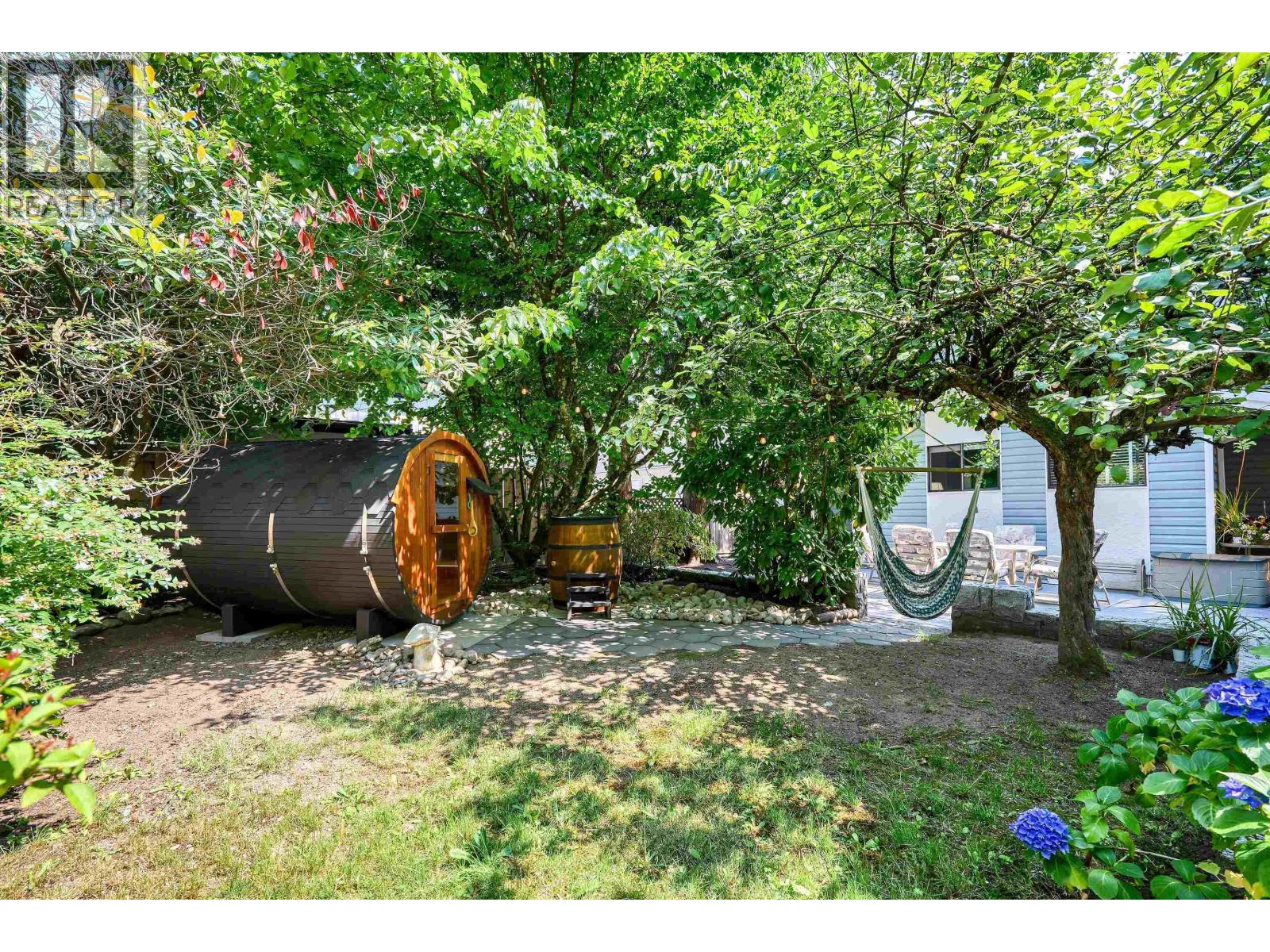 38089 GUILFORD DRIVE, Squamish