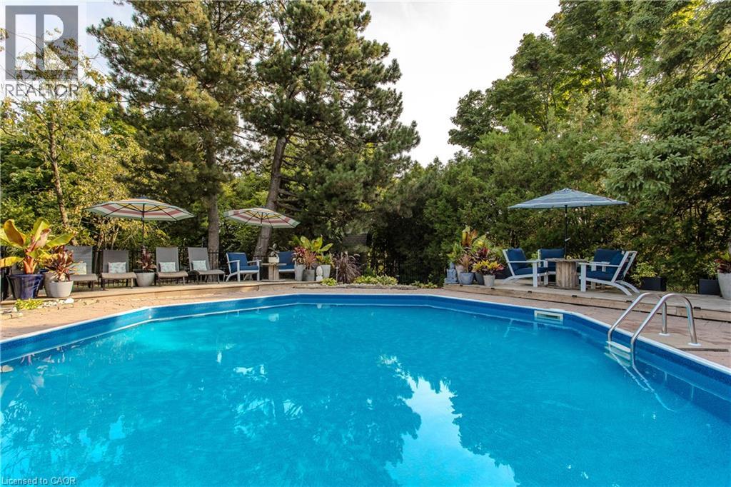 2023 CHEVIOT Court - Image 3