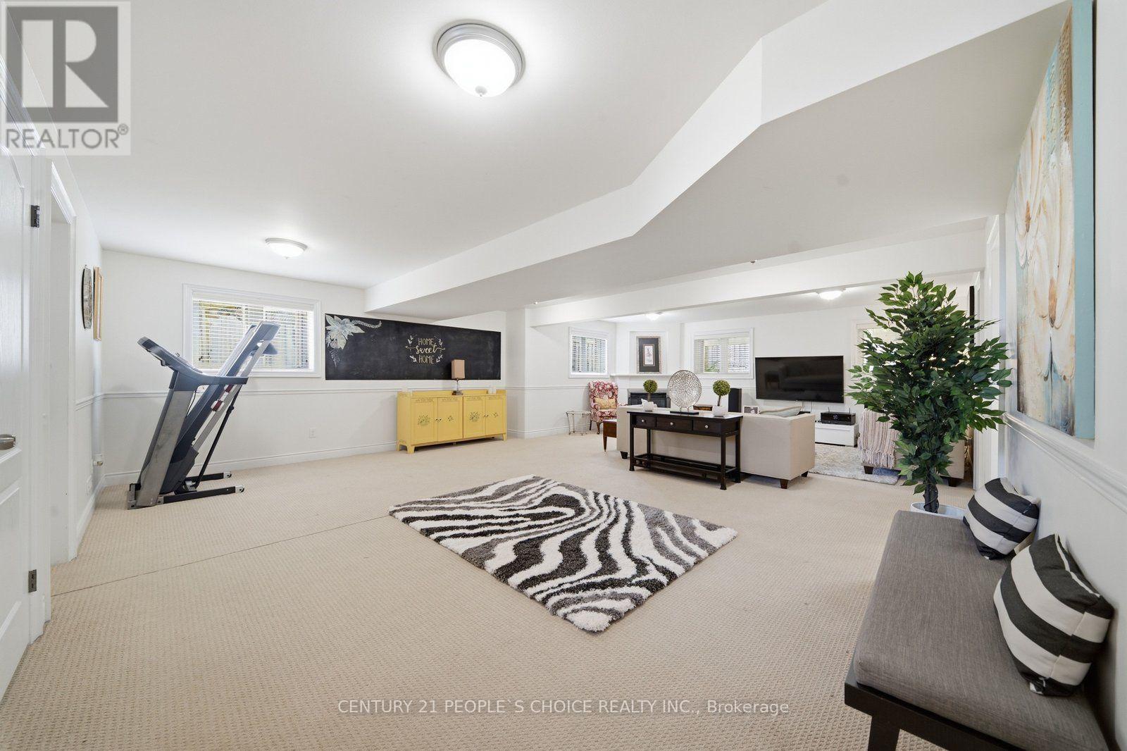 6 WESTVIEW COURT - 29