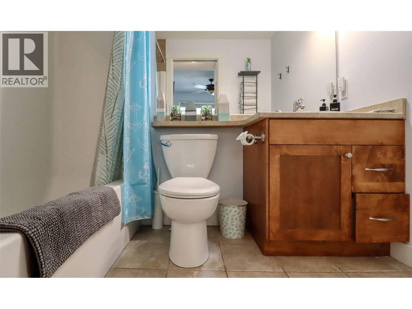 #208 302 Mara Lake Lane - 18