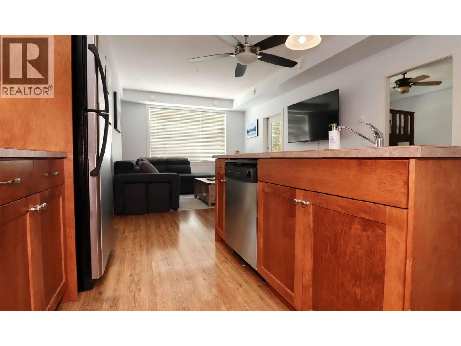 #208 302 Mara Lake Lane - 29
