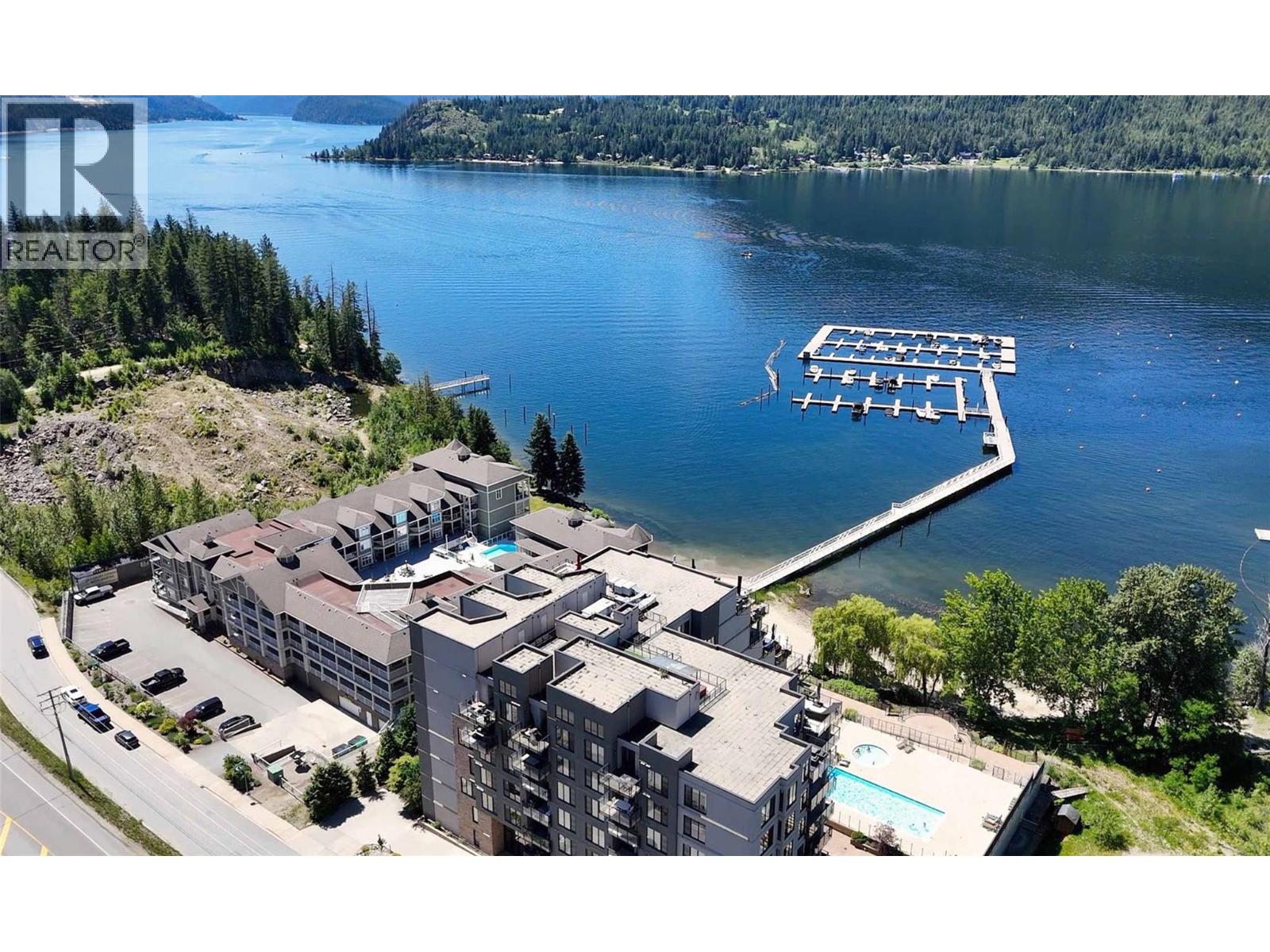 #208 302 Mara Lake Lane - 32