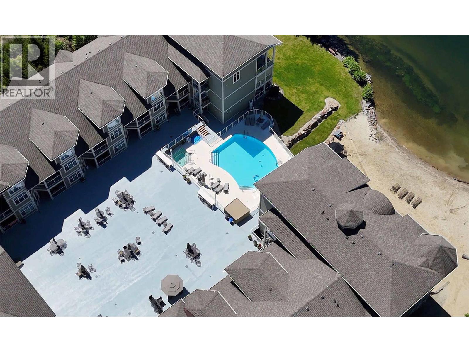 #208 302 Mara Lake Lane - 37