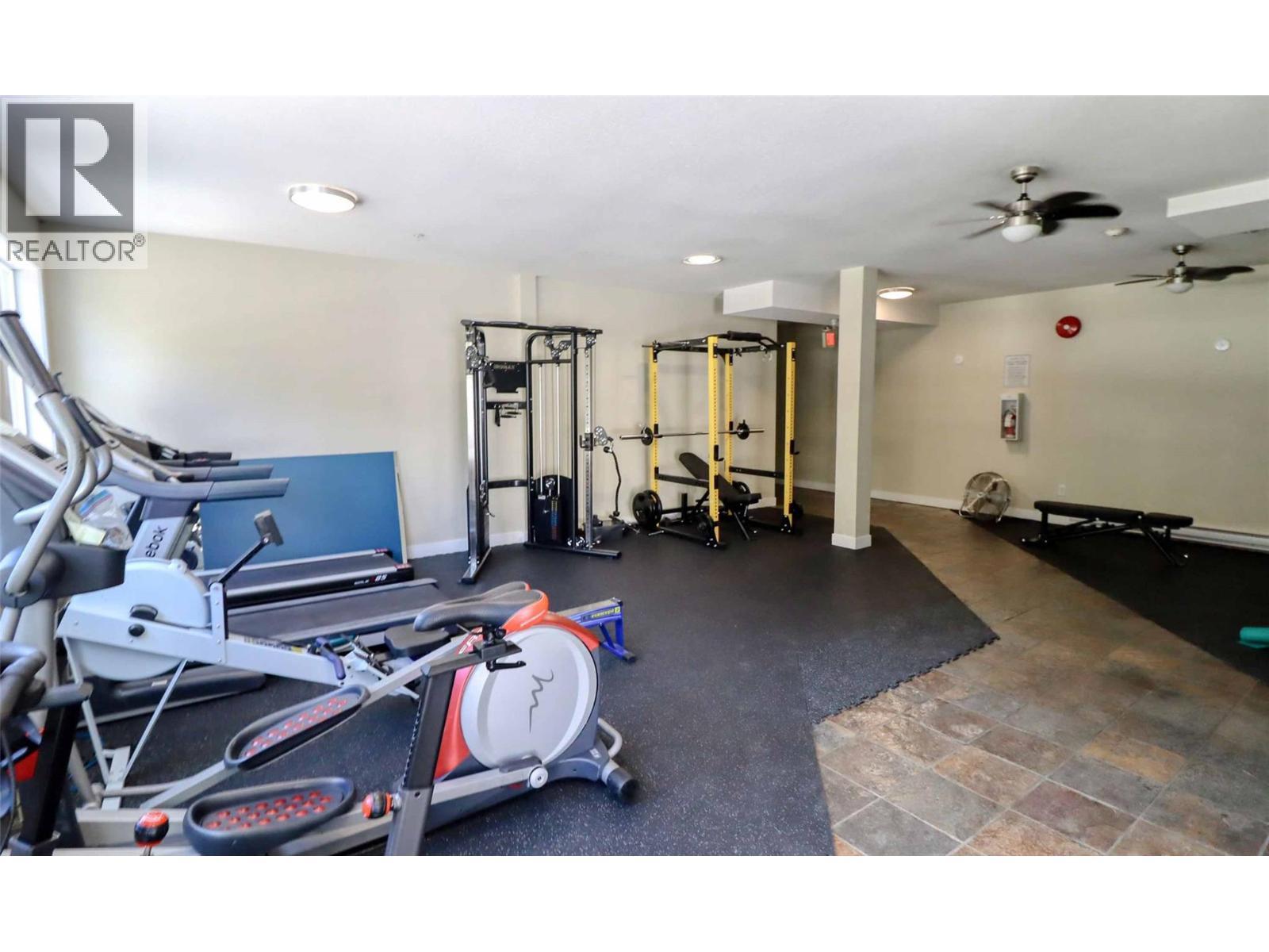 #208 302 Mara Lake Lane - 58