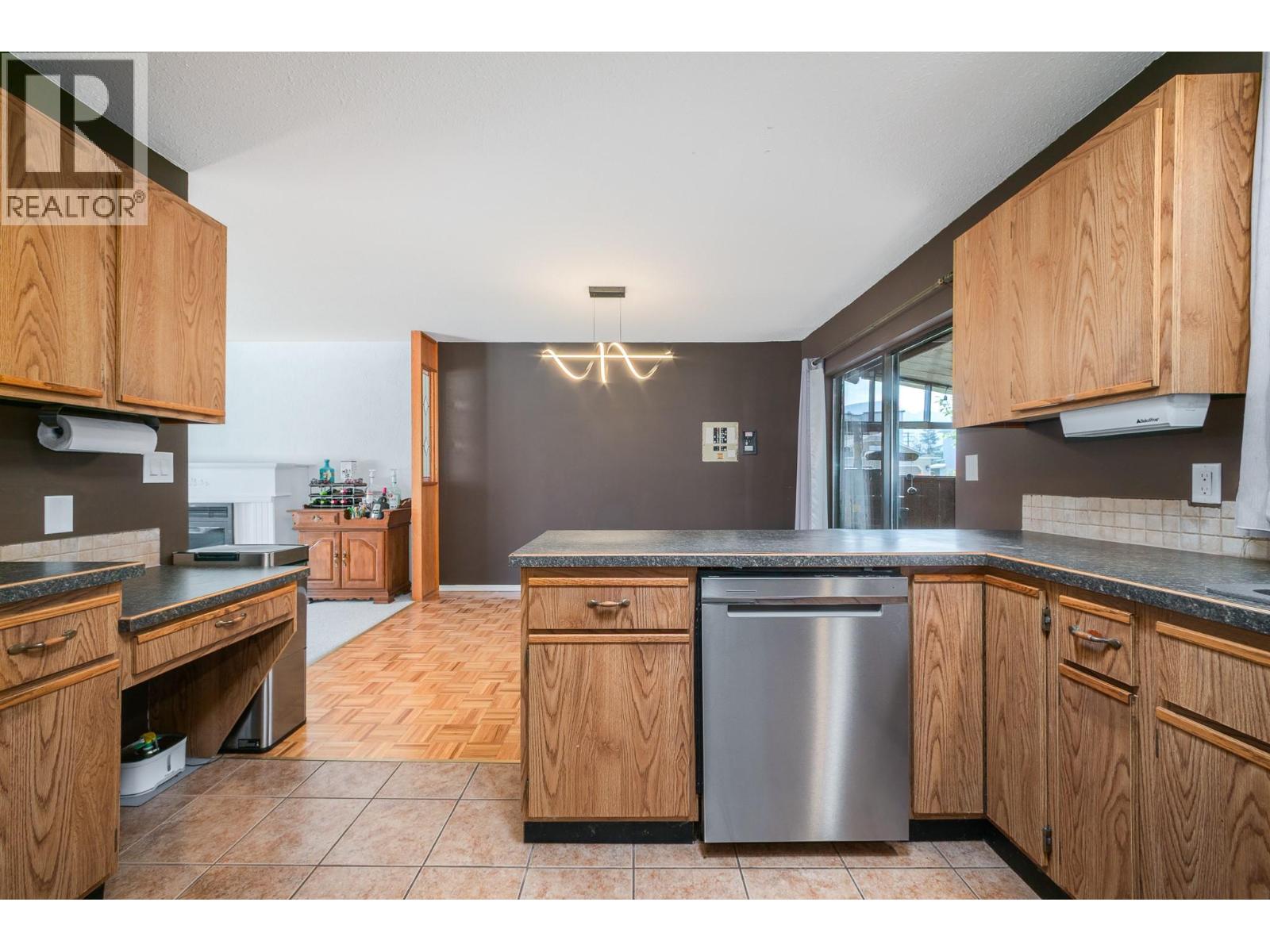 195 Felix Road - 13