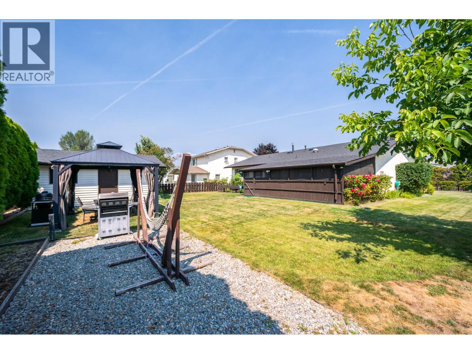 195 Felix Road - 37