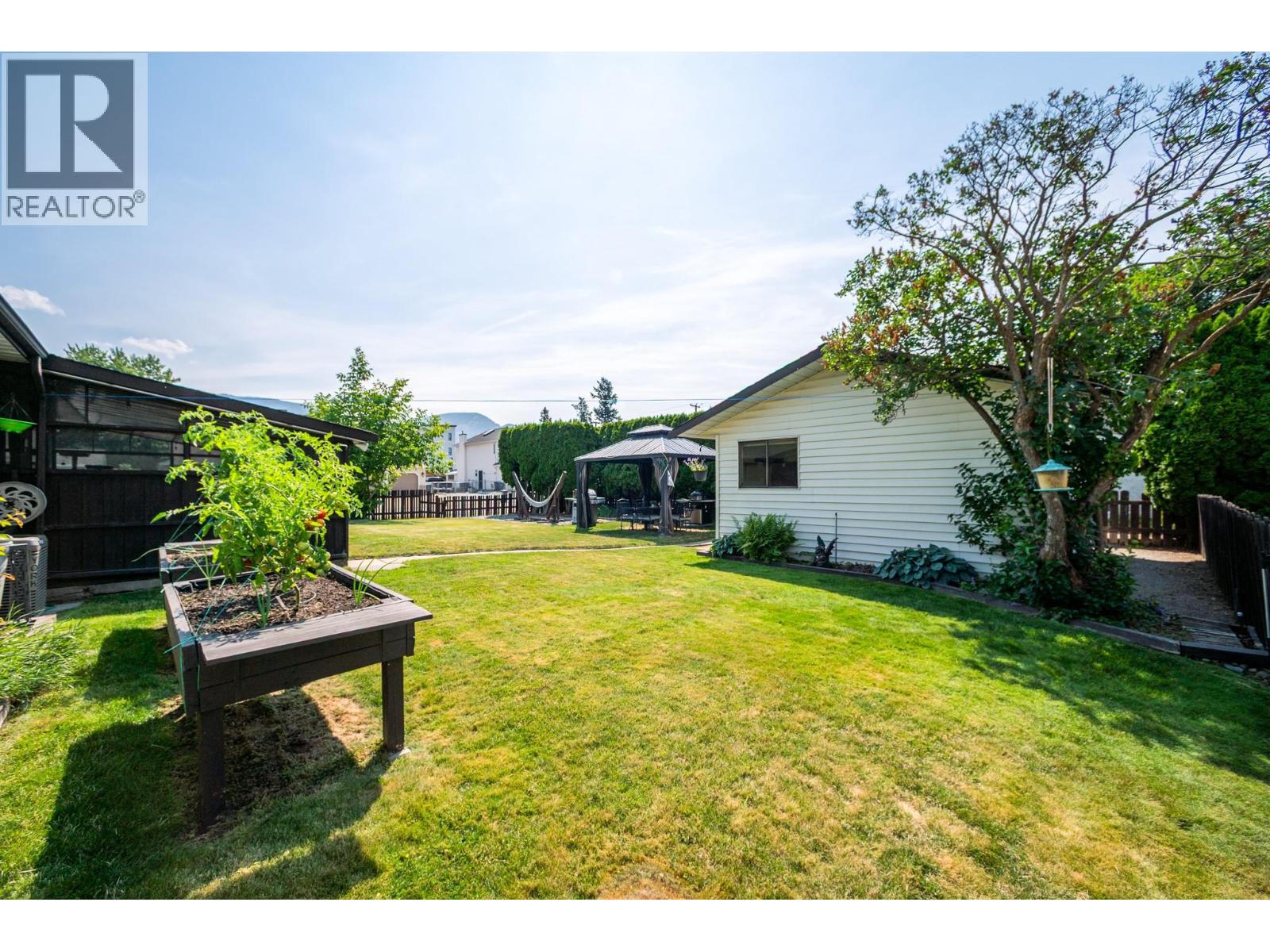 195 Felix Road - 41