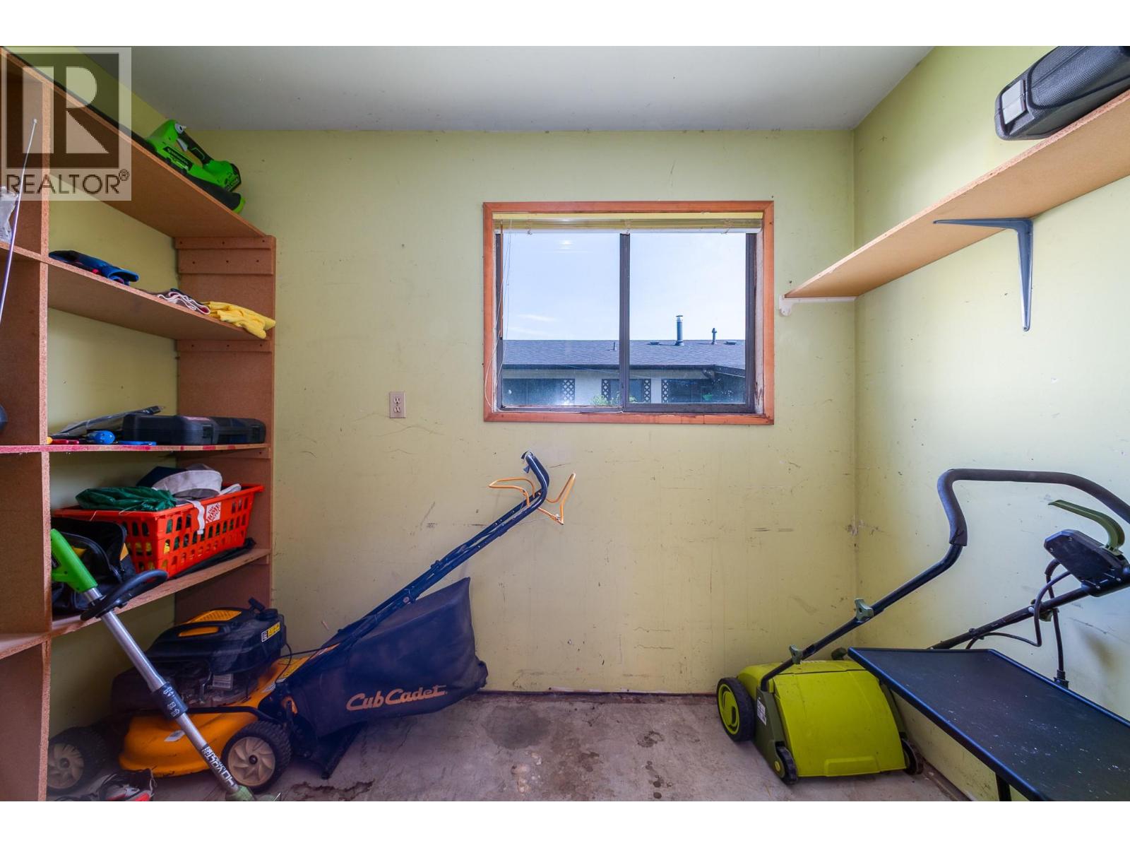 195 Felix Road - 45