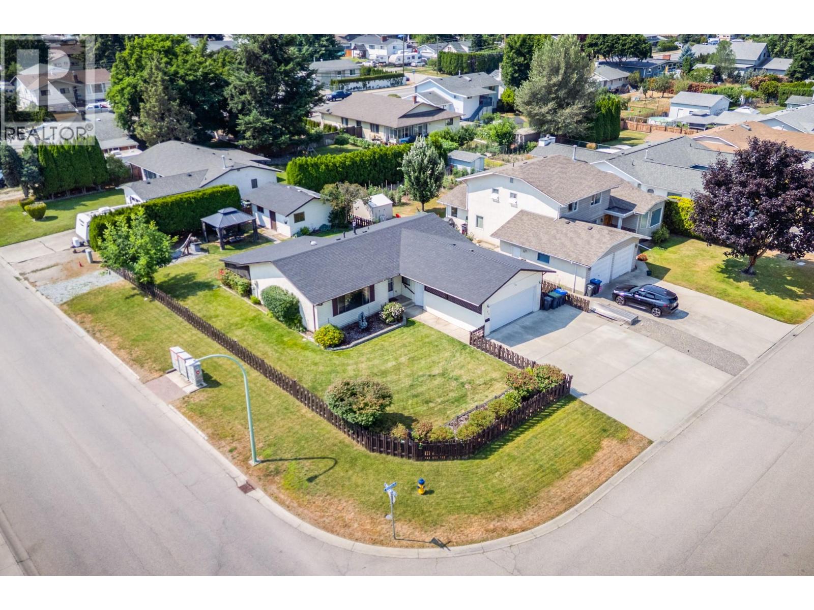 195 Felix Road - 56