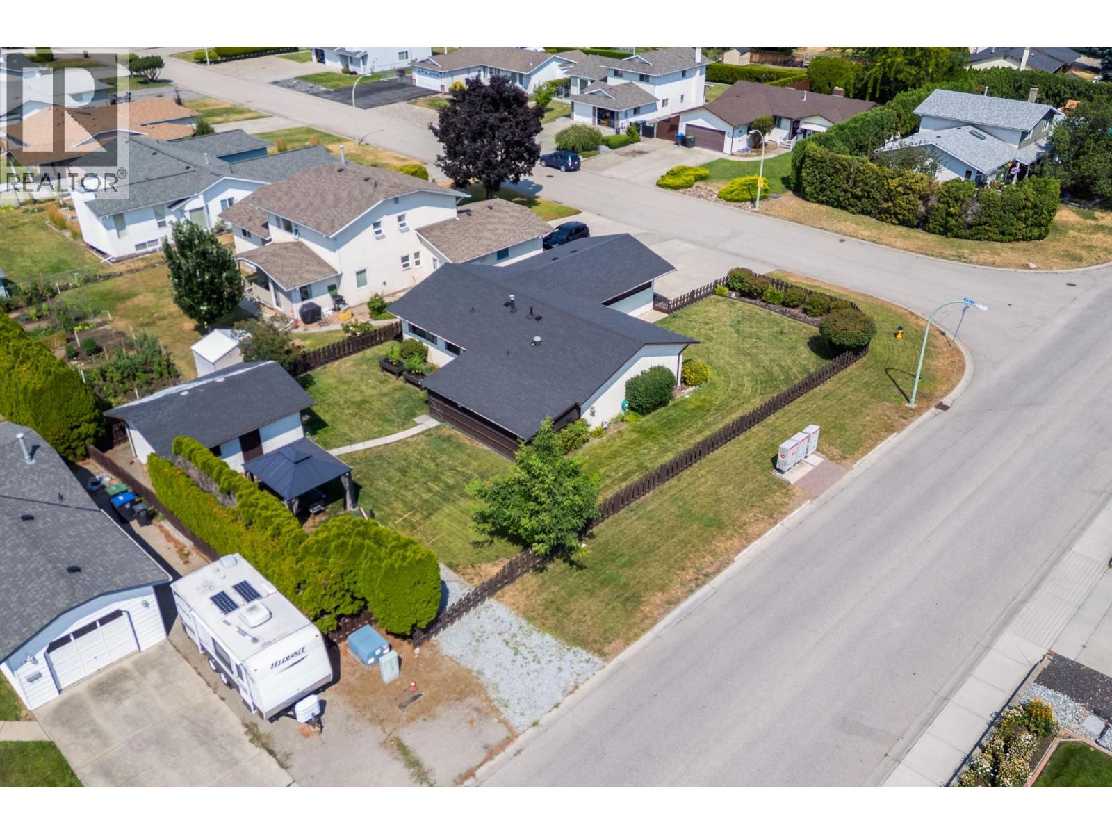 195 Felix Road - 58