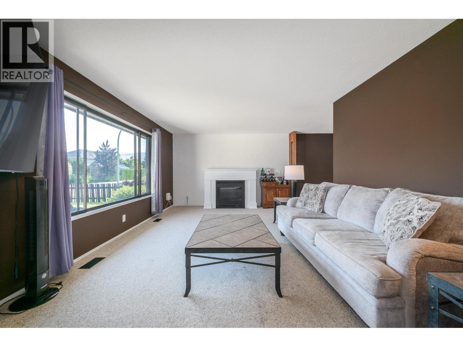195 Felix Road - 6