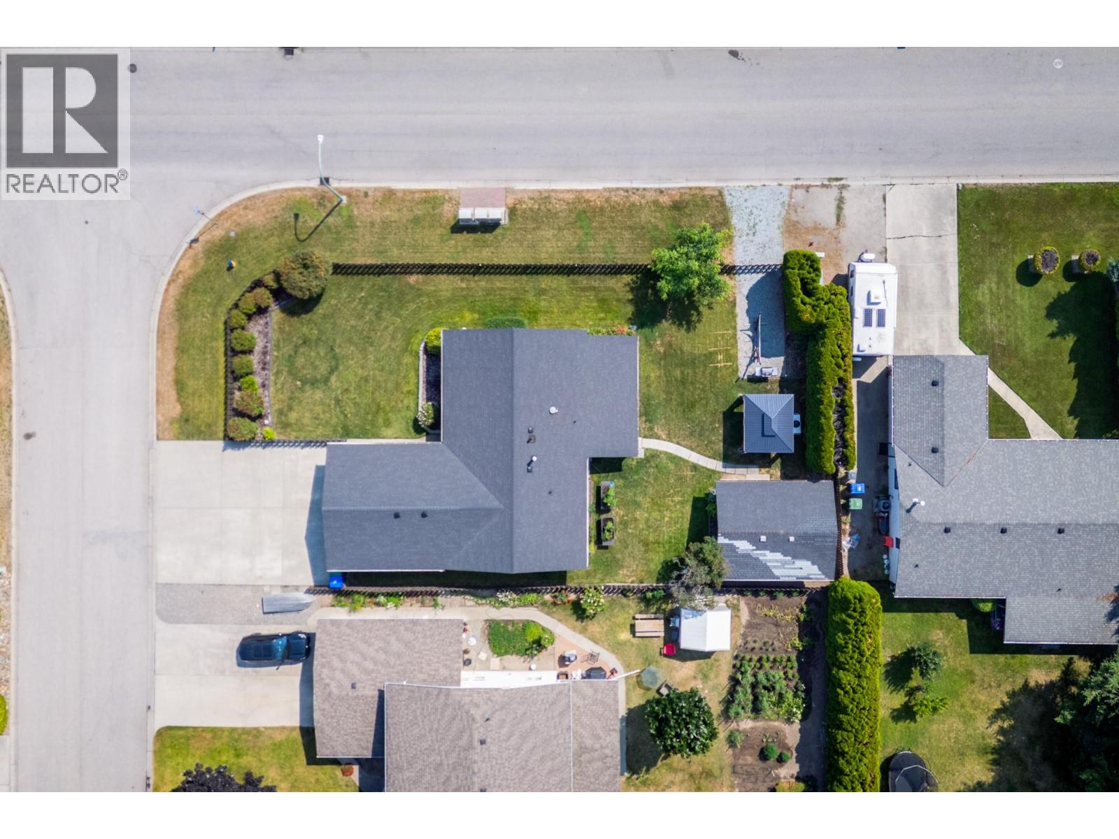 195 Felix Road - 60