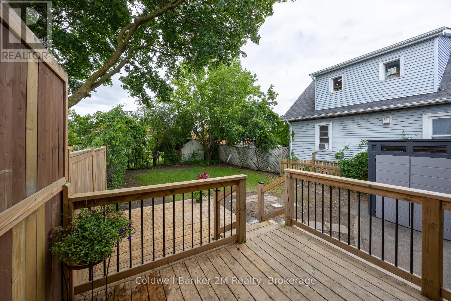 152 TAUNTON ROAD W - 31
